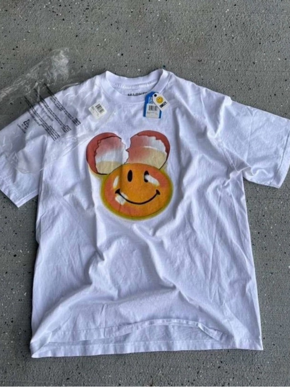 New With Tags: MA@KET & Smiley Collaborative White Tee - "This Is Your Brain"